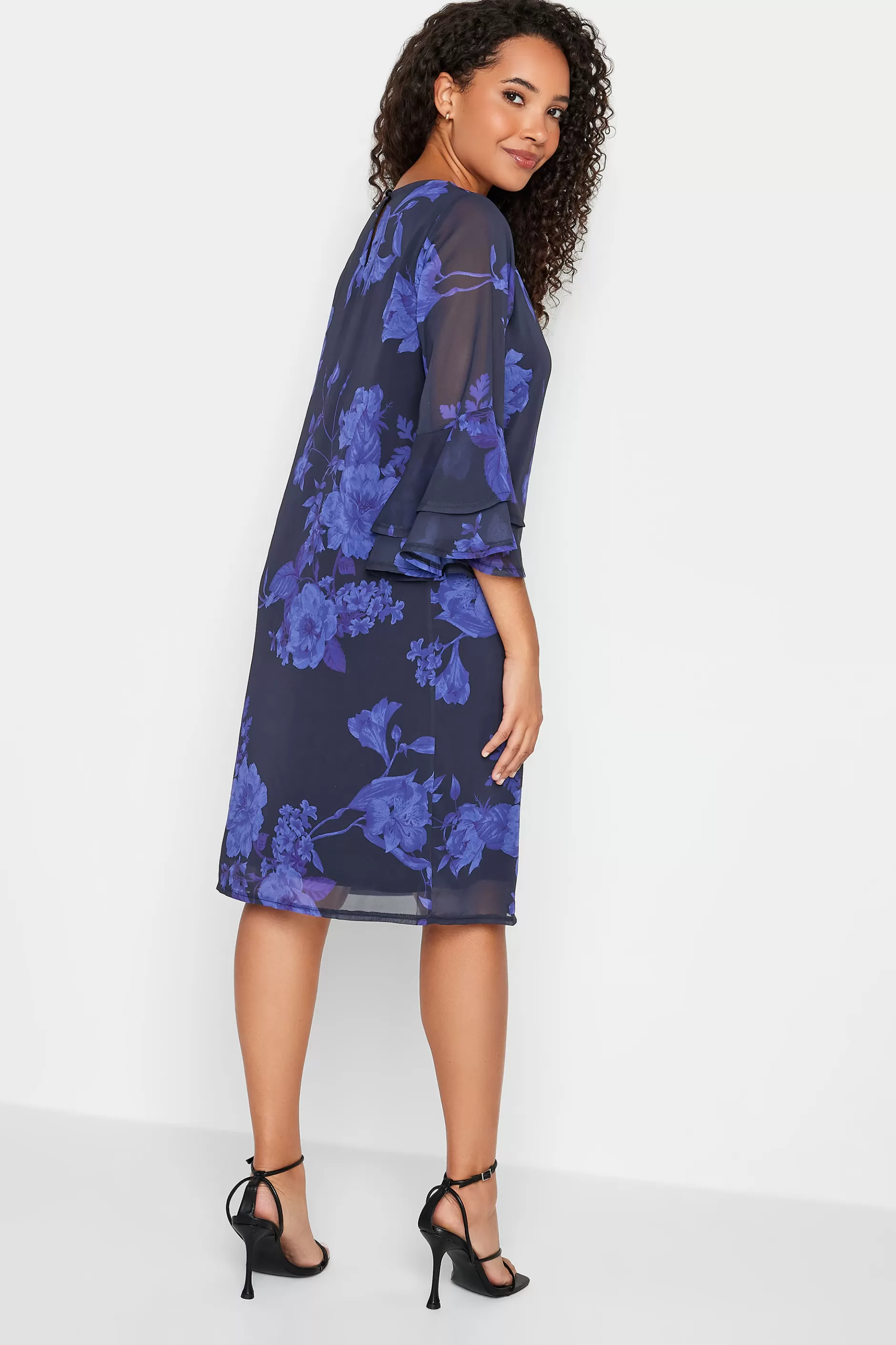 Women M&Co Midi Dresses> Womens Black & Purplefloral Print Flute Sleeve Shift Dress