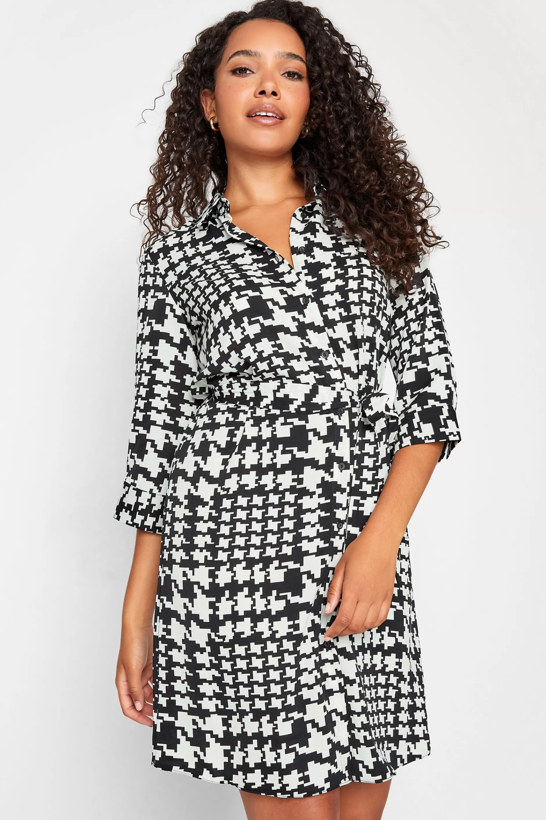 Women M&Co Shirt Dresses> Womens Black Dogtooth Tunic Dress Shirt