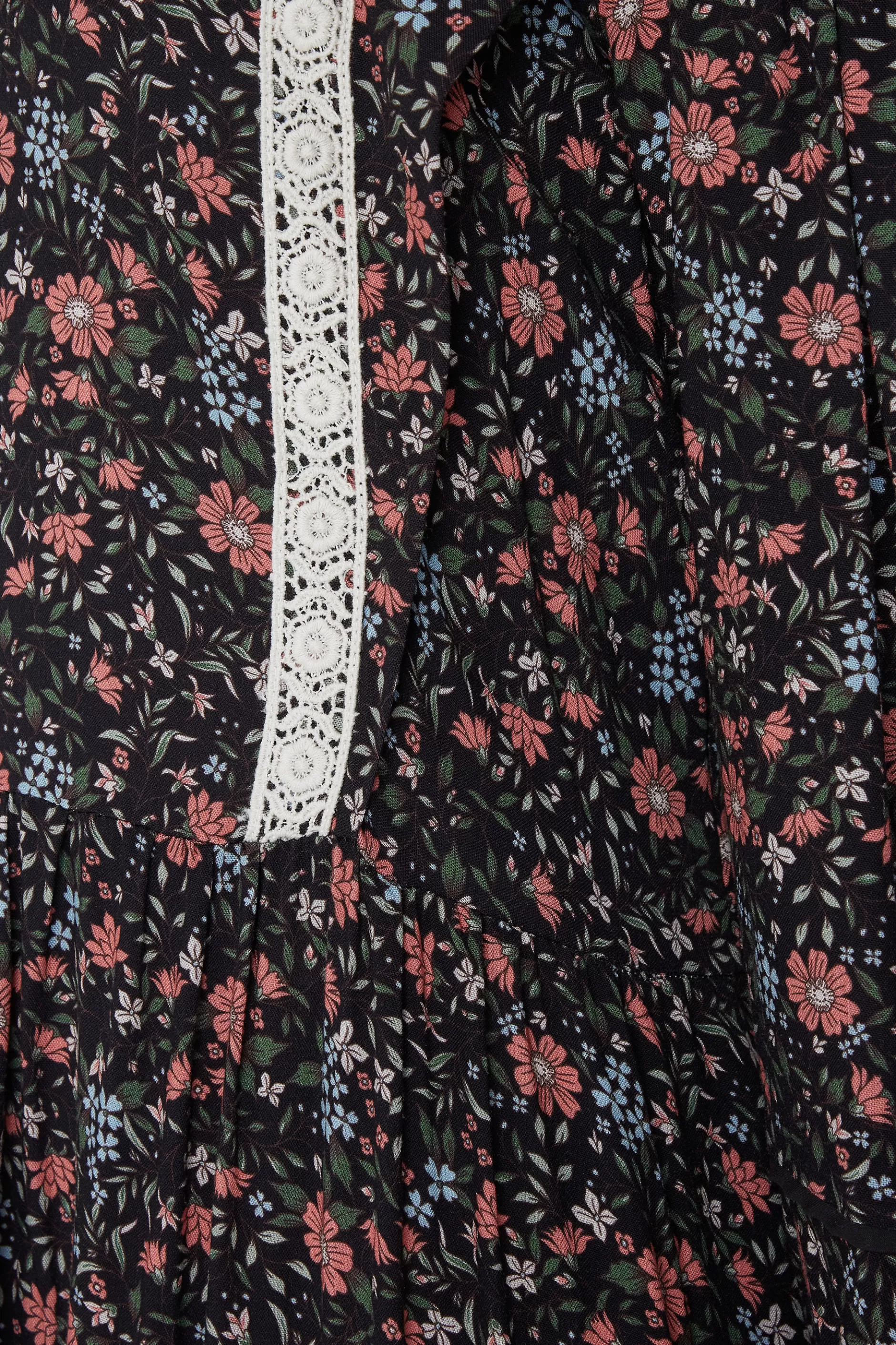 Women M&Co Maxi Dresses> Womens Black Floral Print Crochet Trim Maxi Dress