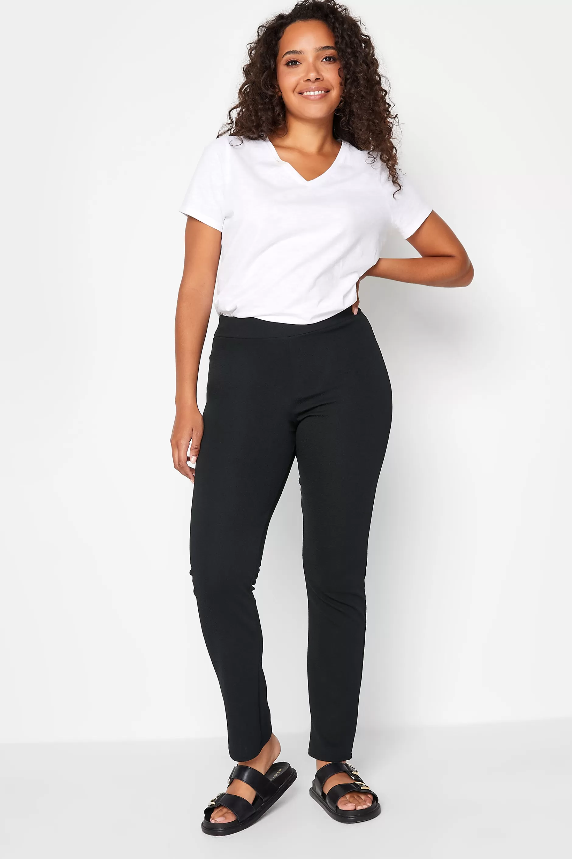 Women M&Co Trousers> Womens Black Pull-On Slim Leg Trousers