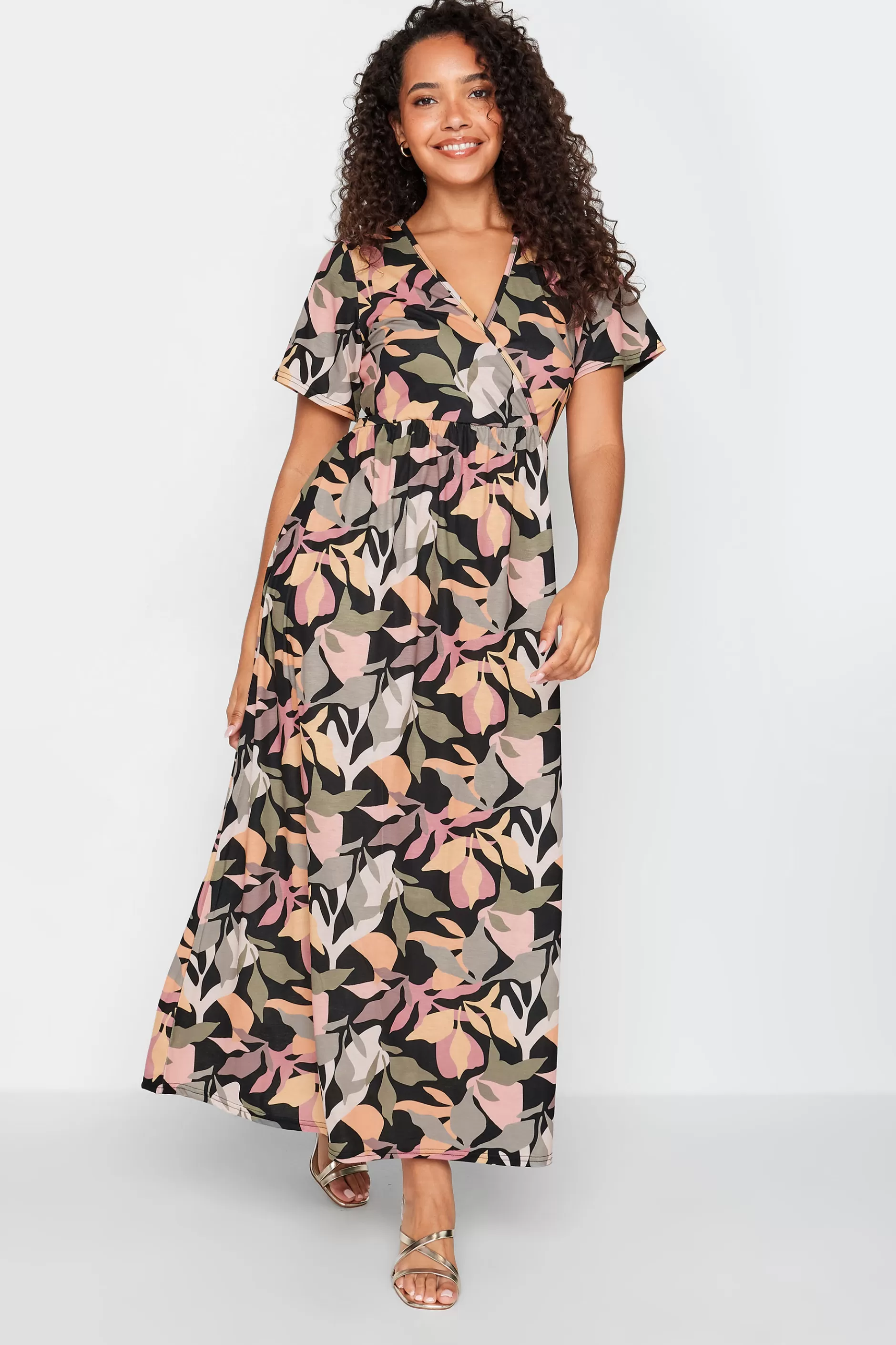 Women M&Co Maxi Dresses> Womens Black Tropical Print Maxi Dress