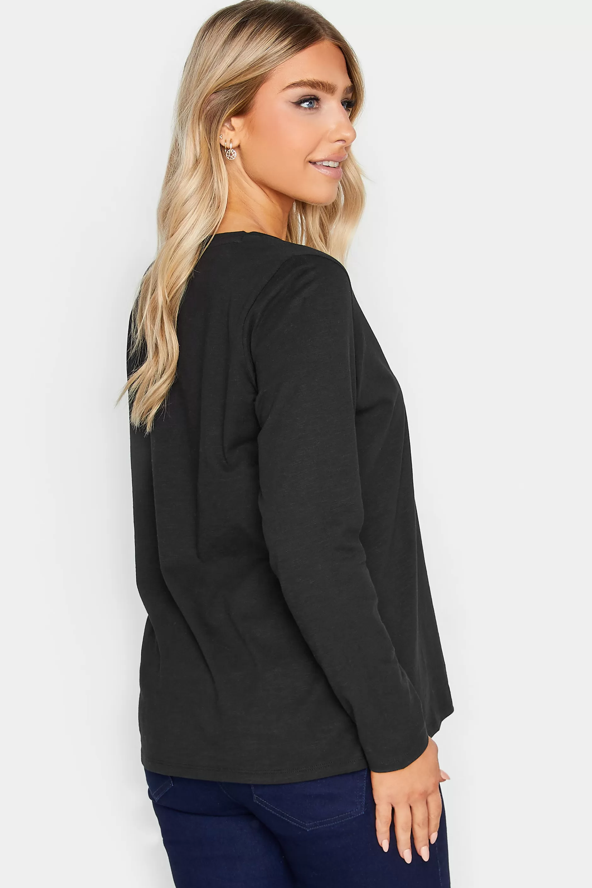 Women M&Co T-Shirts> Womens Black V-Neck Long Sleeve Cotton Blend T-Shirt