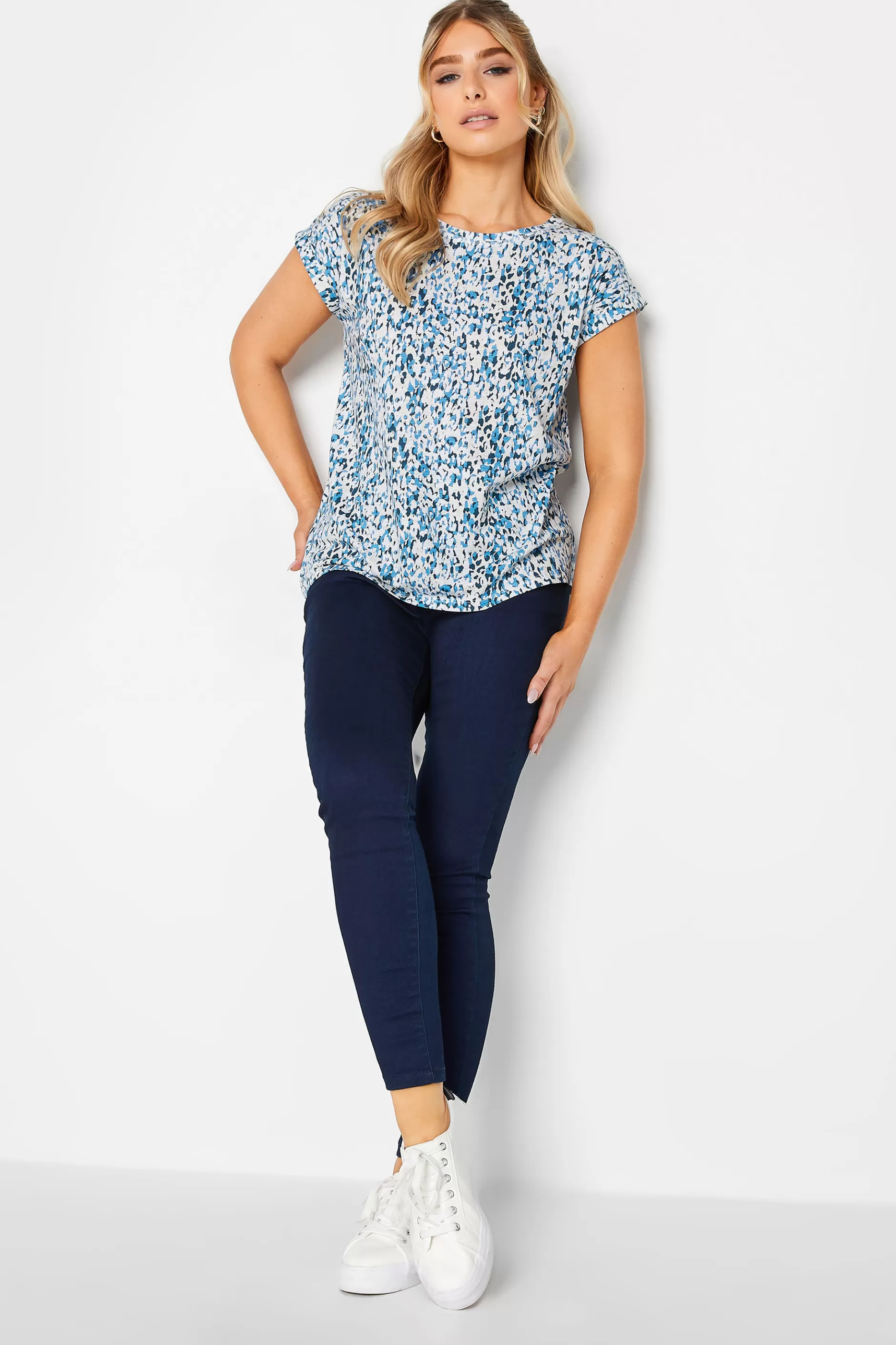 Women M&Co T-Shirts> Womens Blue Leopard Print Short Sleeve Cotton Blend Top