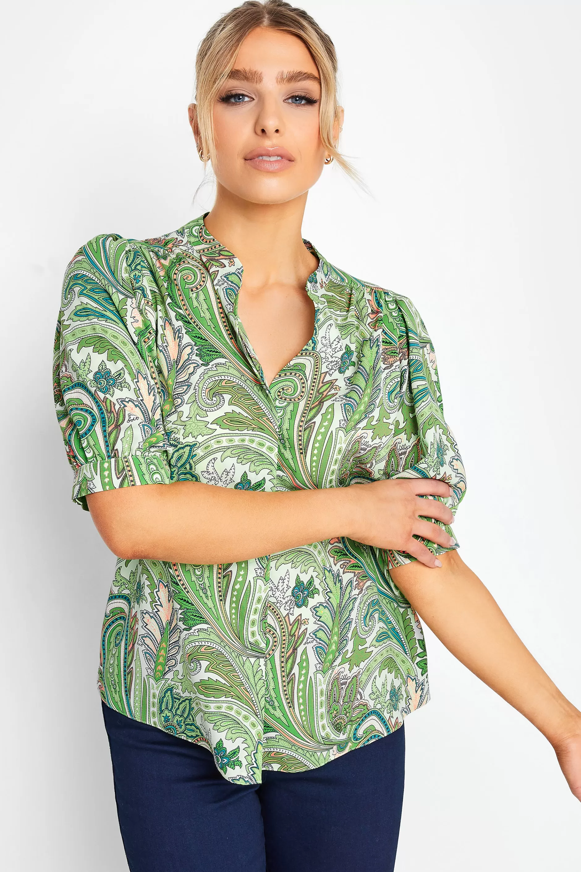 Women M&Co Short Sleeve Tops> Womens Green Paisley Print Puff Sleeve Shirt