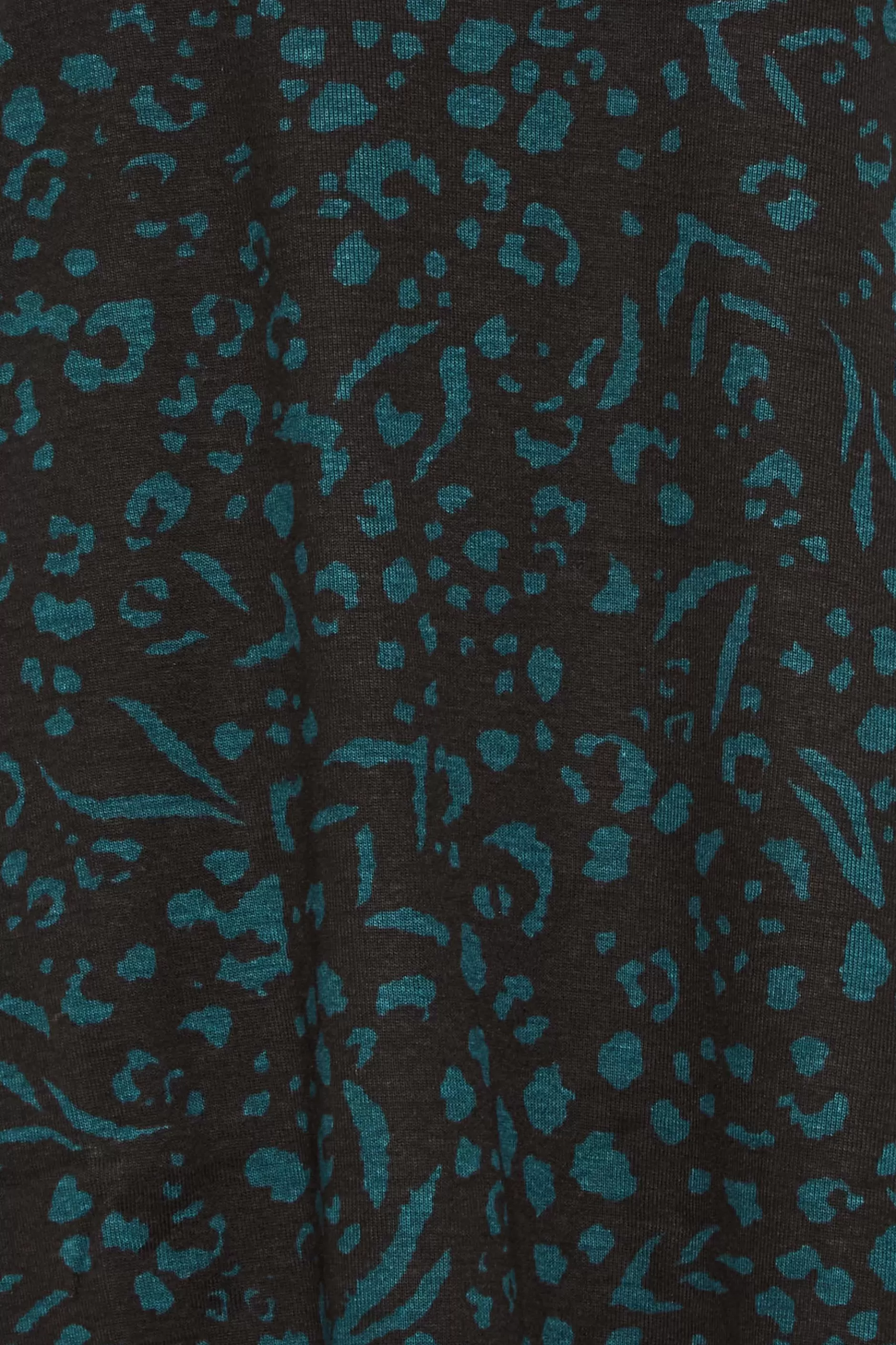 Women M&Co Long Sleeve Tops> Womens Green Teal Animal Print Long Sleeve Cotton Top