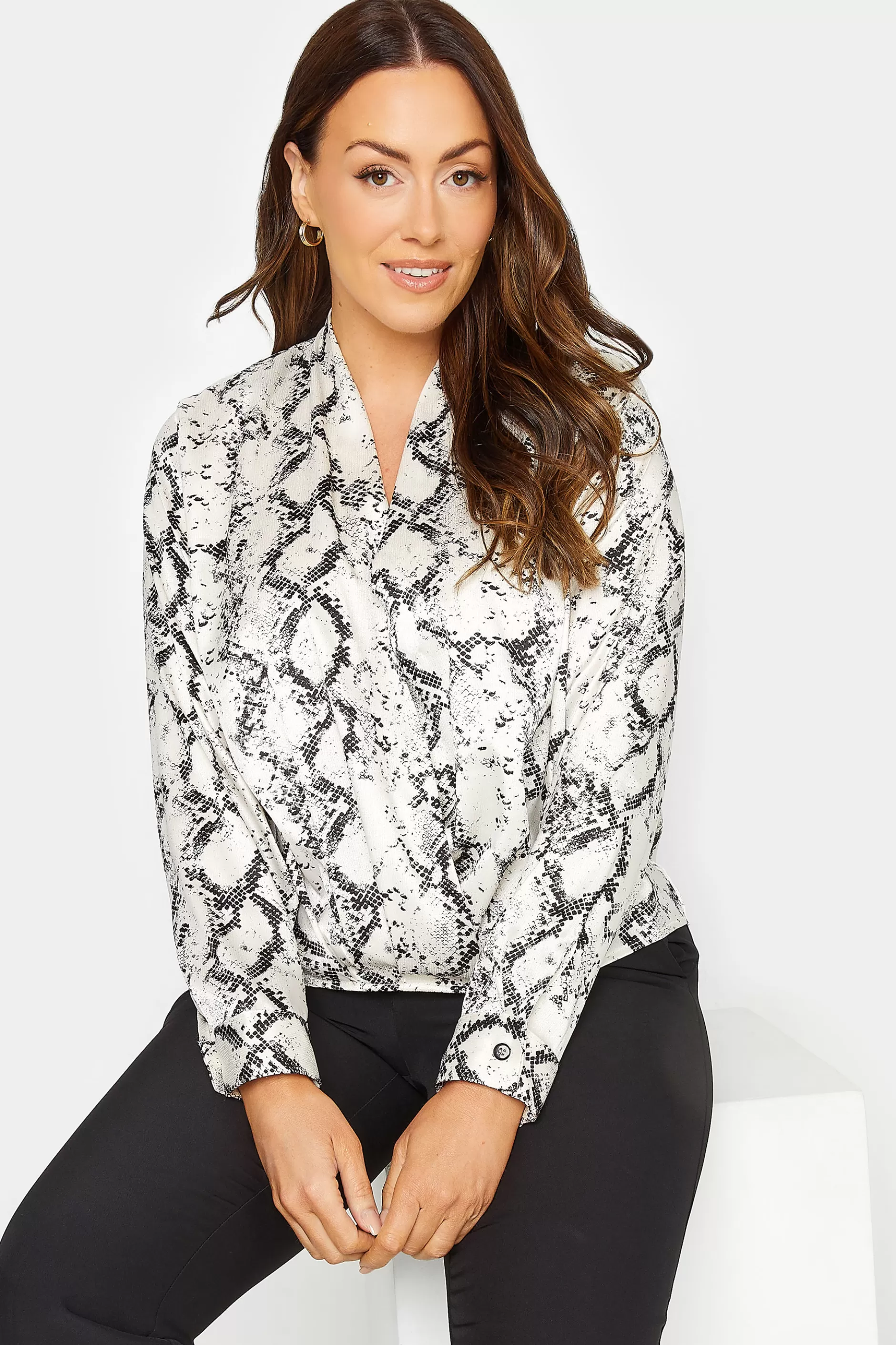 Women M&Co Long Sleeve Tops> Womens Ivory White Snake Print Wrap Front Blouse