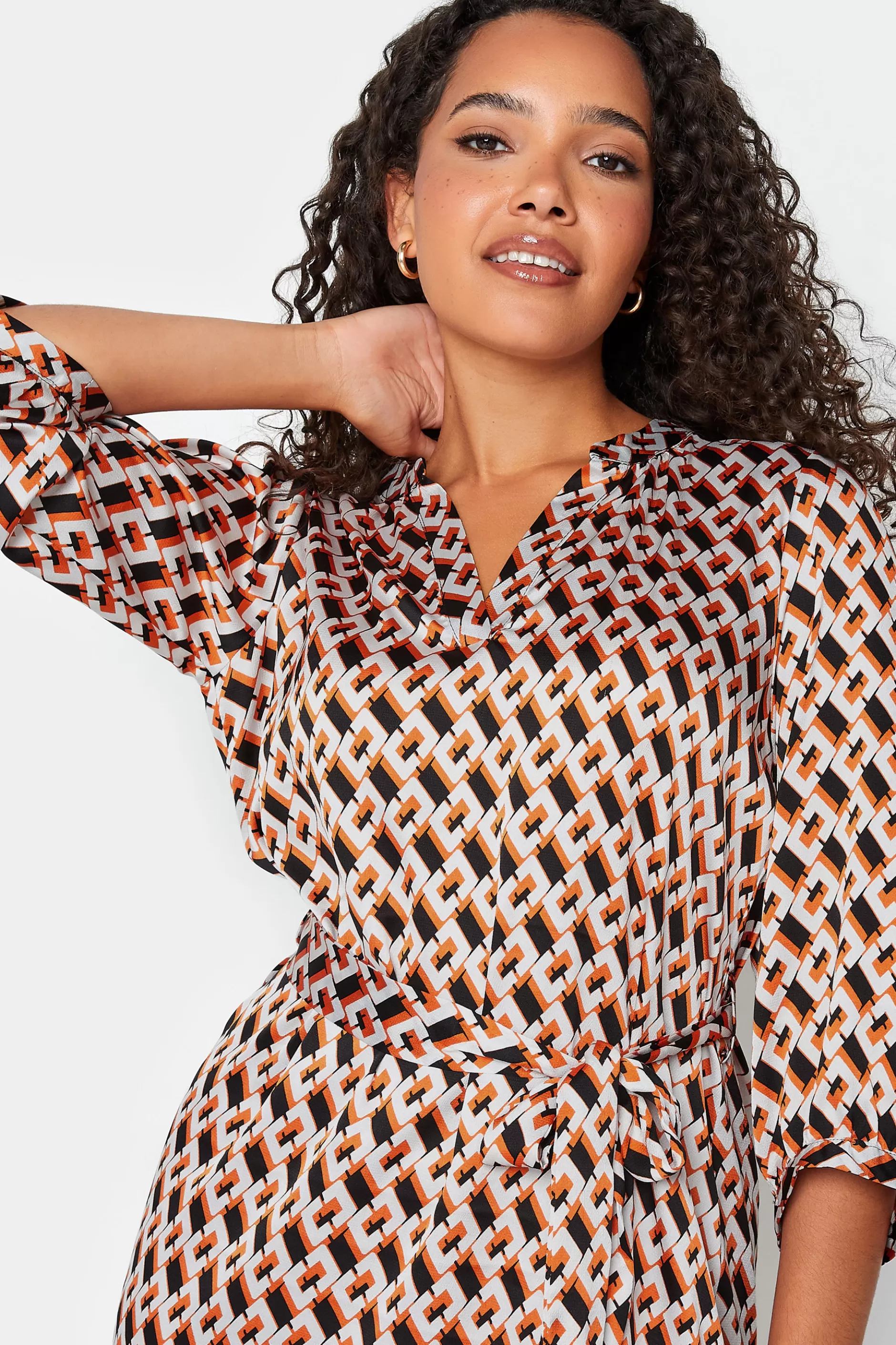 Women M&Co Shirt Dresses> Womens Orange Satin Geometric Print Tunic Dress