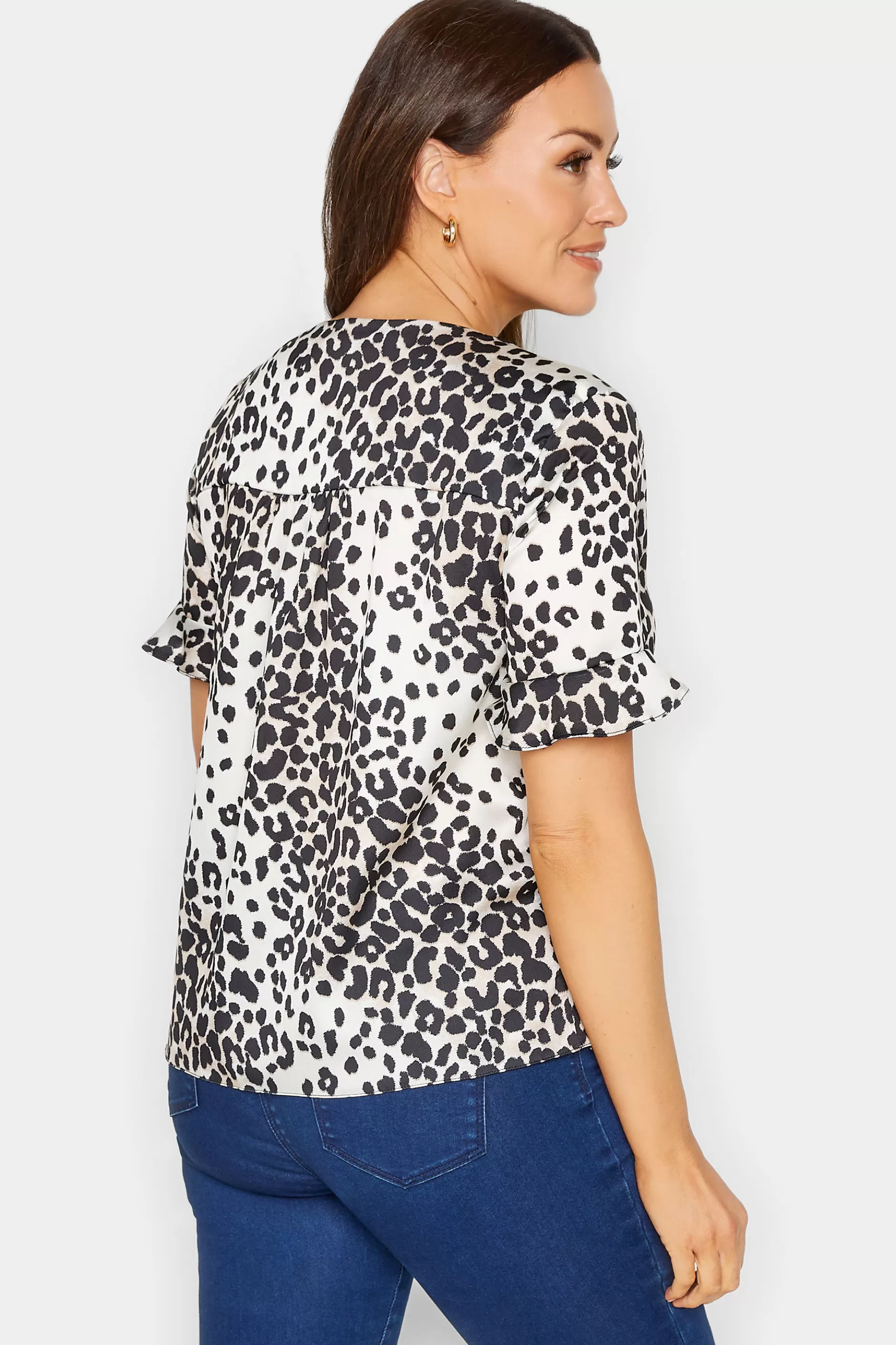 Women M&Co Short Sleeve Tops> Womens White Animal Print Frill Sleeve Button Through Blouse