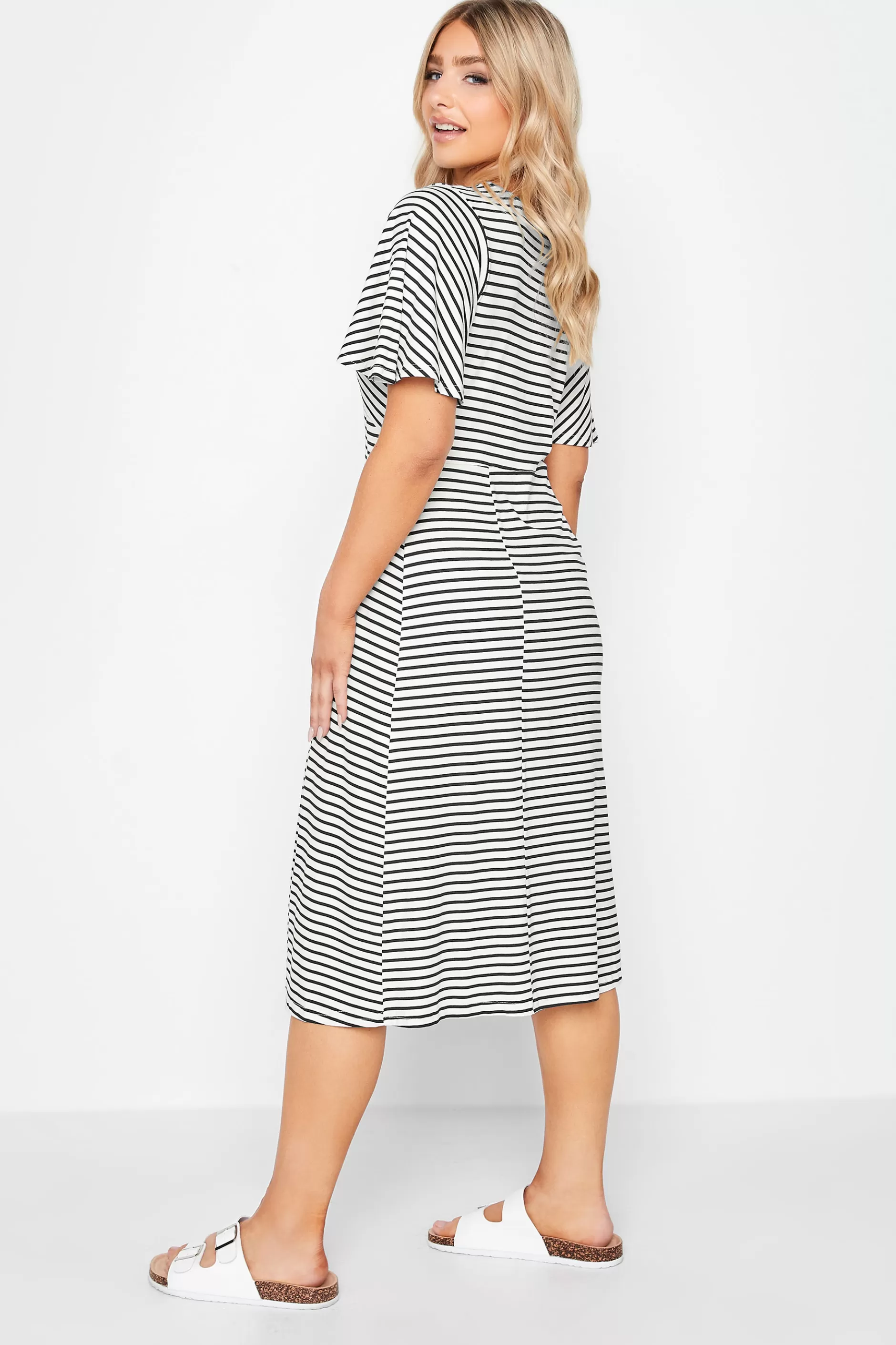 Women M&Co Midi Dresses> Womens White Stripe Print Angel Sleeve Split Hem Midi Dress