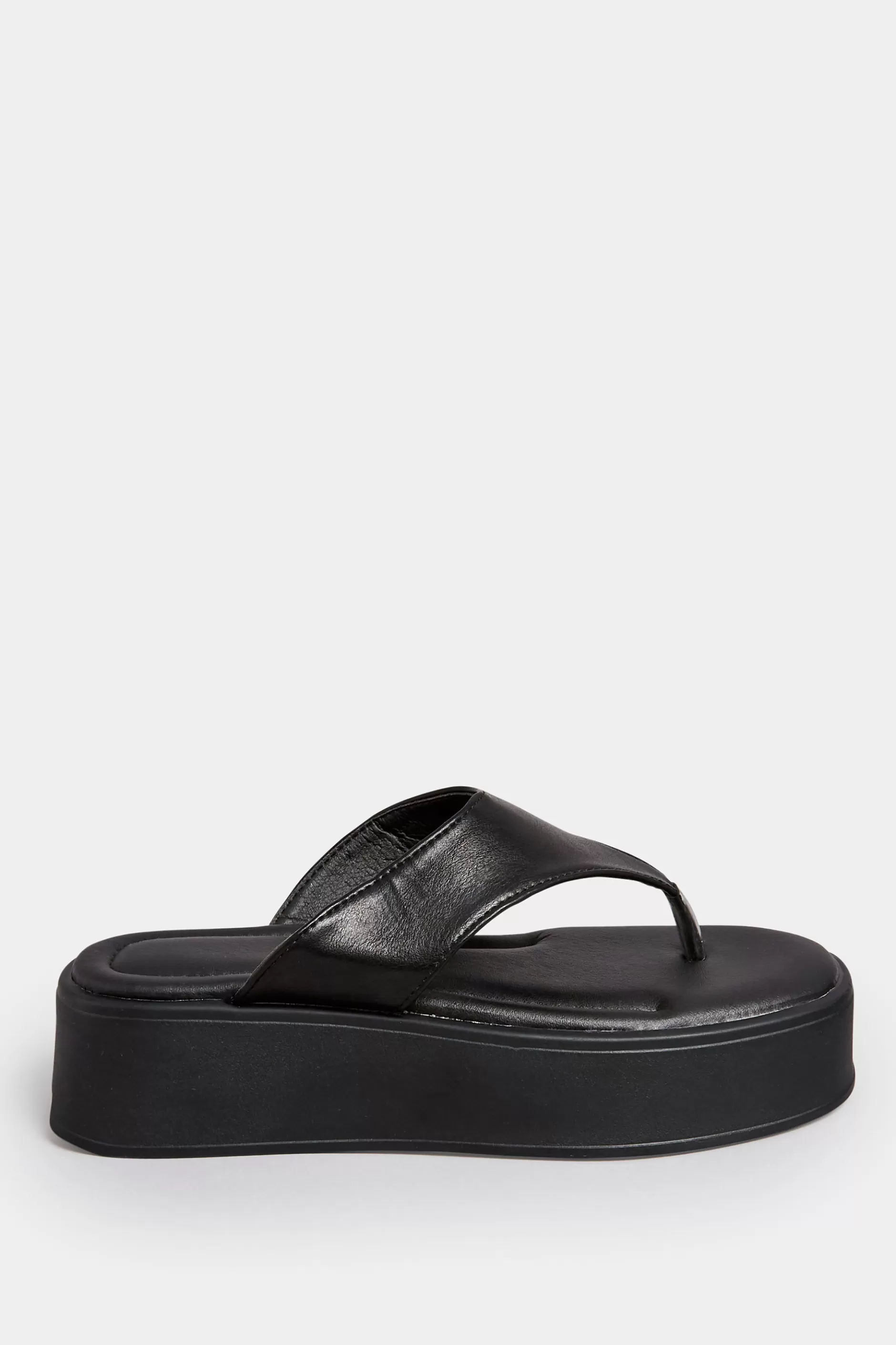 Women M&Co Sandals>Pixiegirl Pixiegirl Black Flatform Flip Flops In Standard Fit