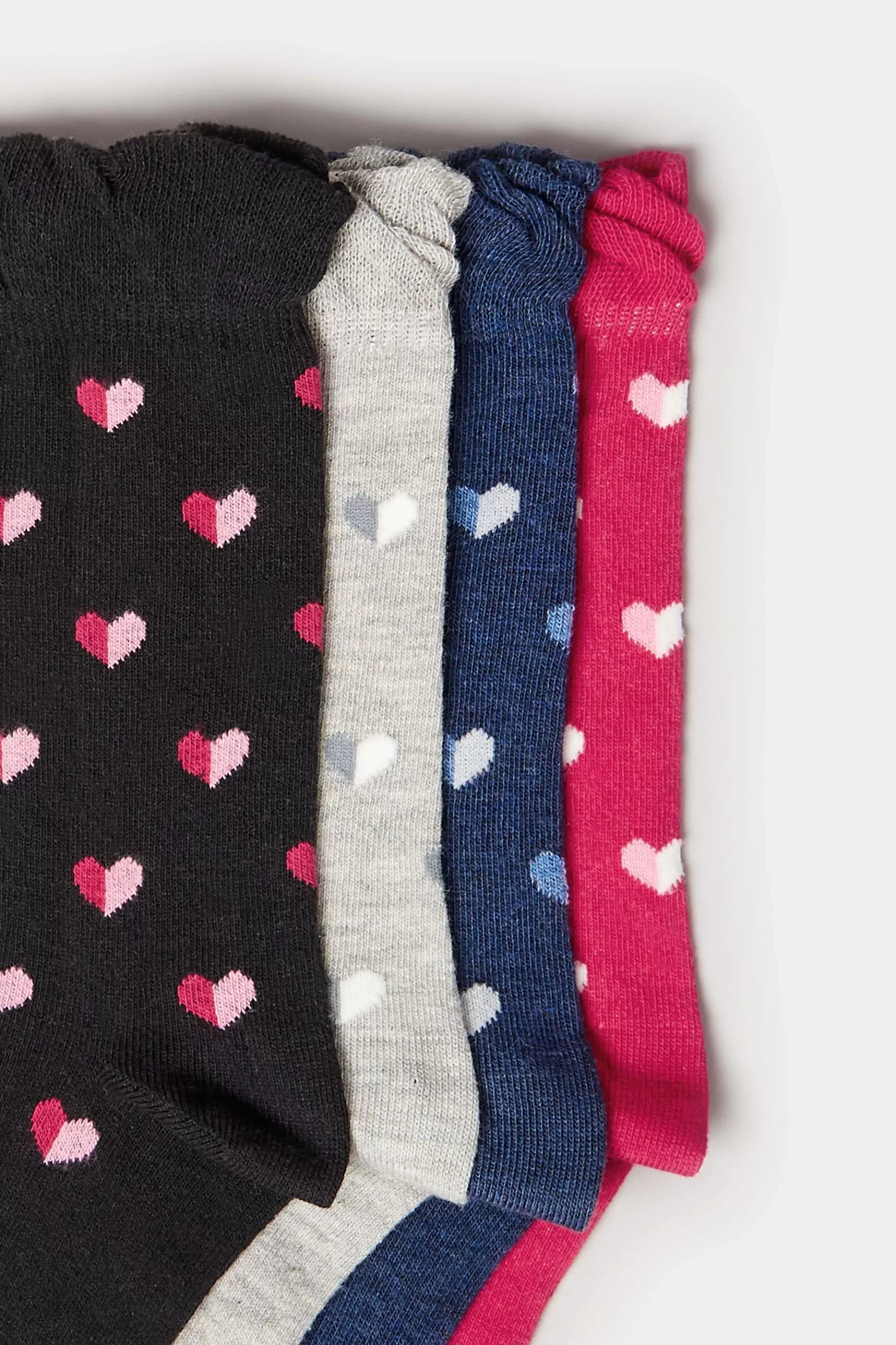 Women M&Co Socks>Yours Yours 4 Pack Black & Pink Heart Print Ankle Socks