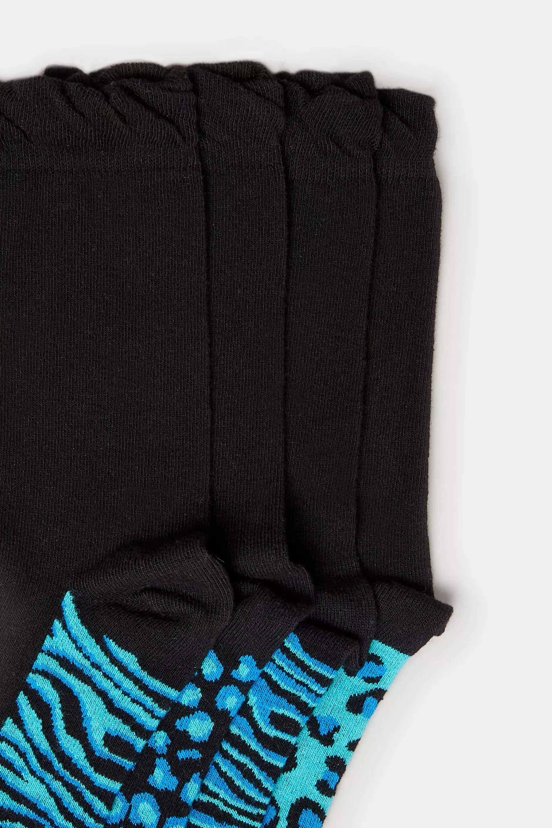 Women M&Co Socks>Yours Yours 4 Pack Black Animal Print Footbed Ankle Socks