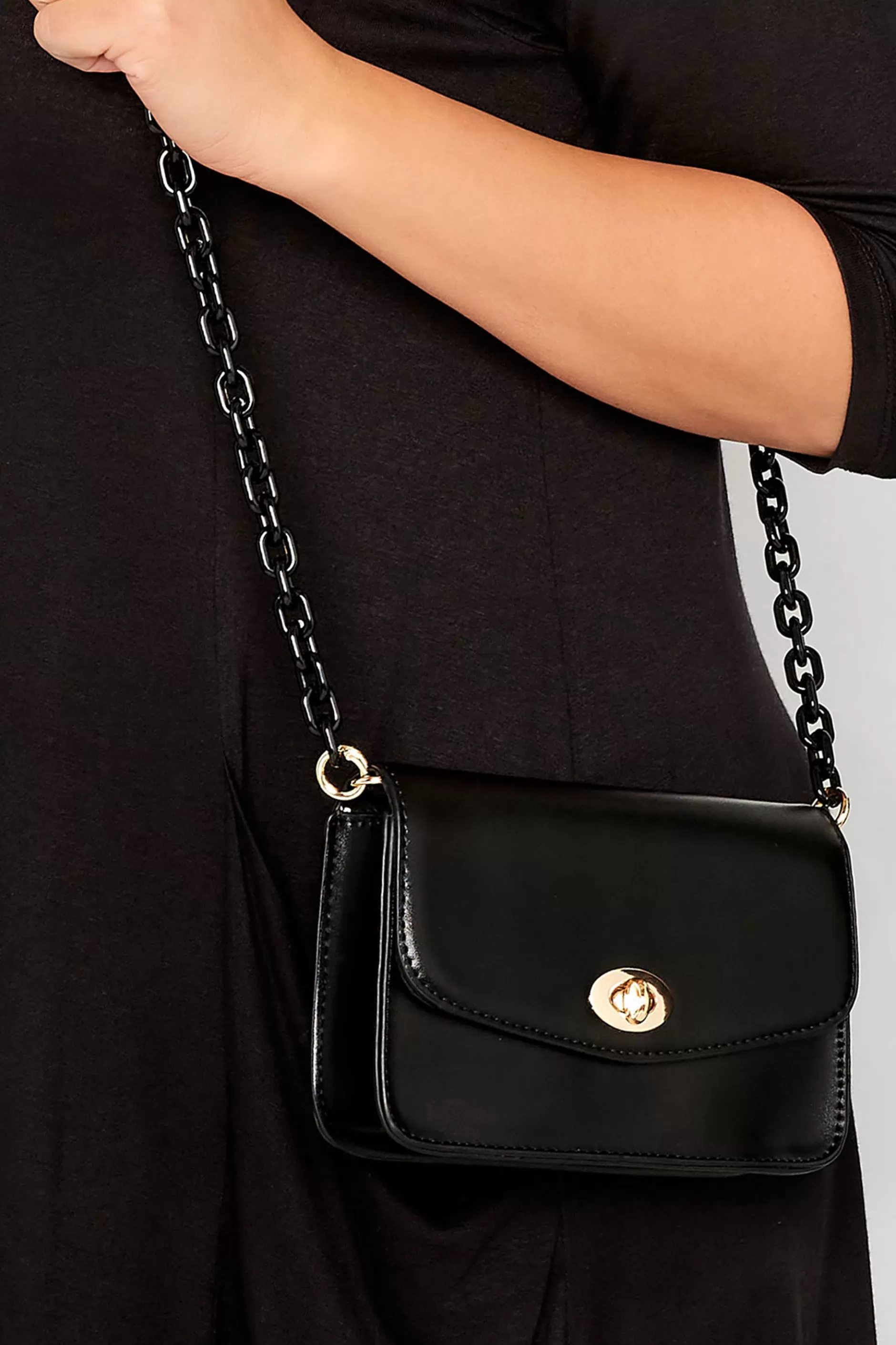 Women M&Co Bags>Yours Yours Black Chain Lock Detail Bag