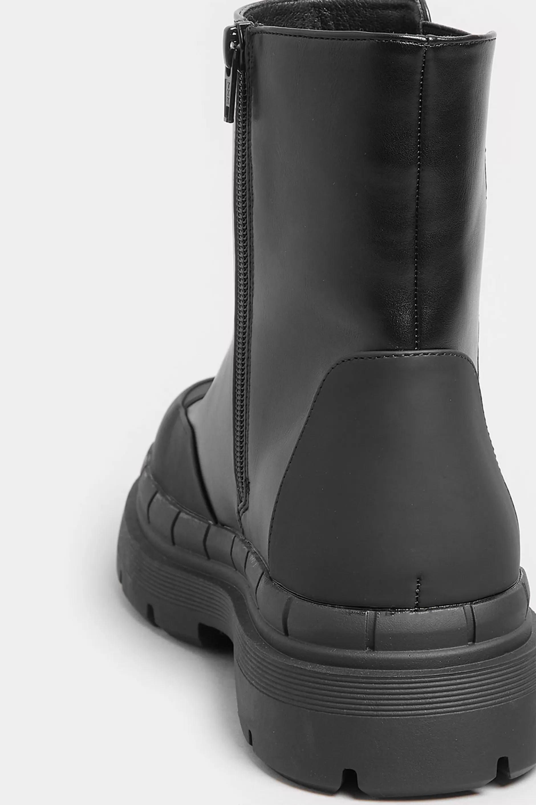 Women M&Co Boots>Yours Yours Black Chunky High Chelsea Boots In Extra Wide Eee Fit