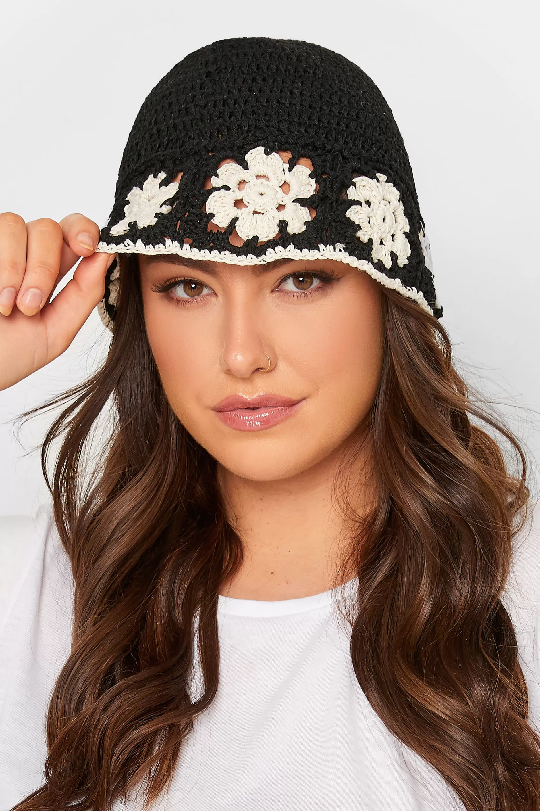 Women M&Co Hats>Yours Yours Black Crochet Contrast Edge Bucket Hat