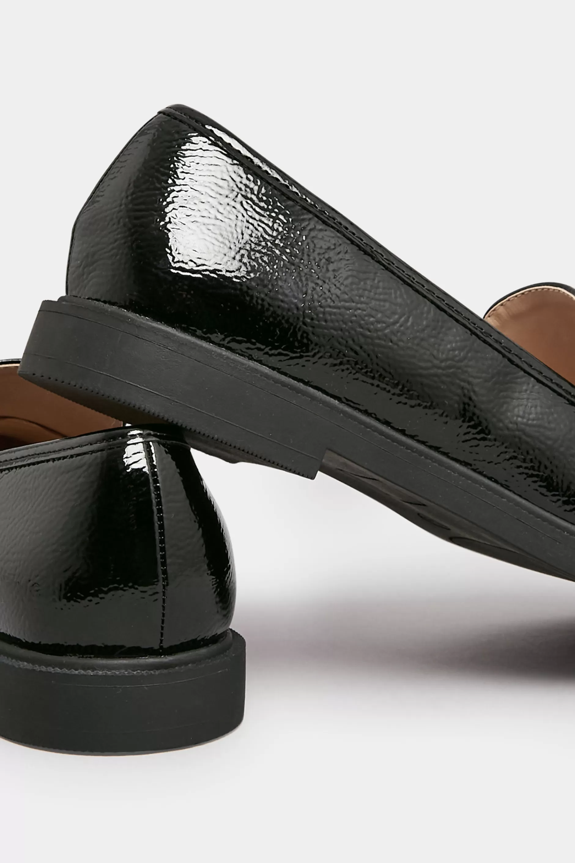 Women M&Co Flat Shoes>Yours Yours Black Patent Chain Detail Loafer In Wide E Fit & Extra Wide Eee Fit