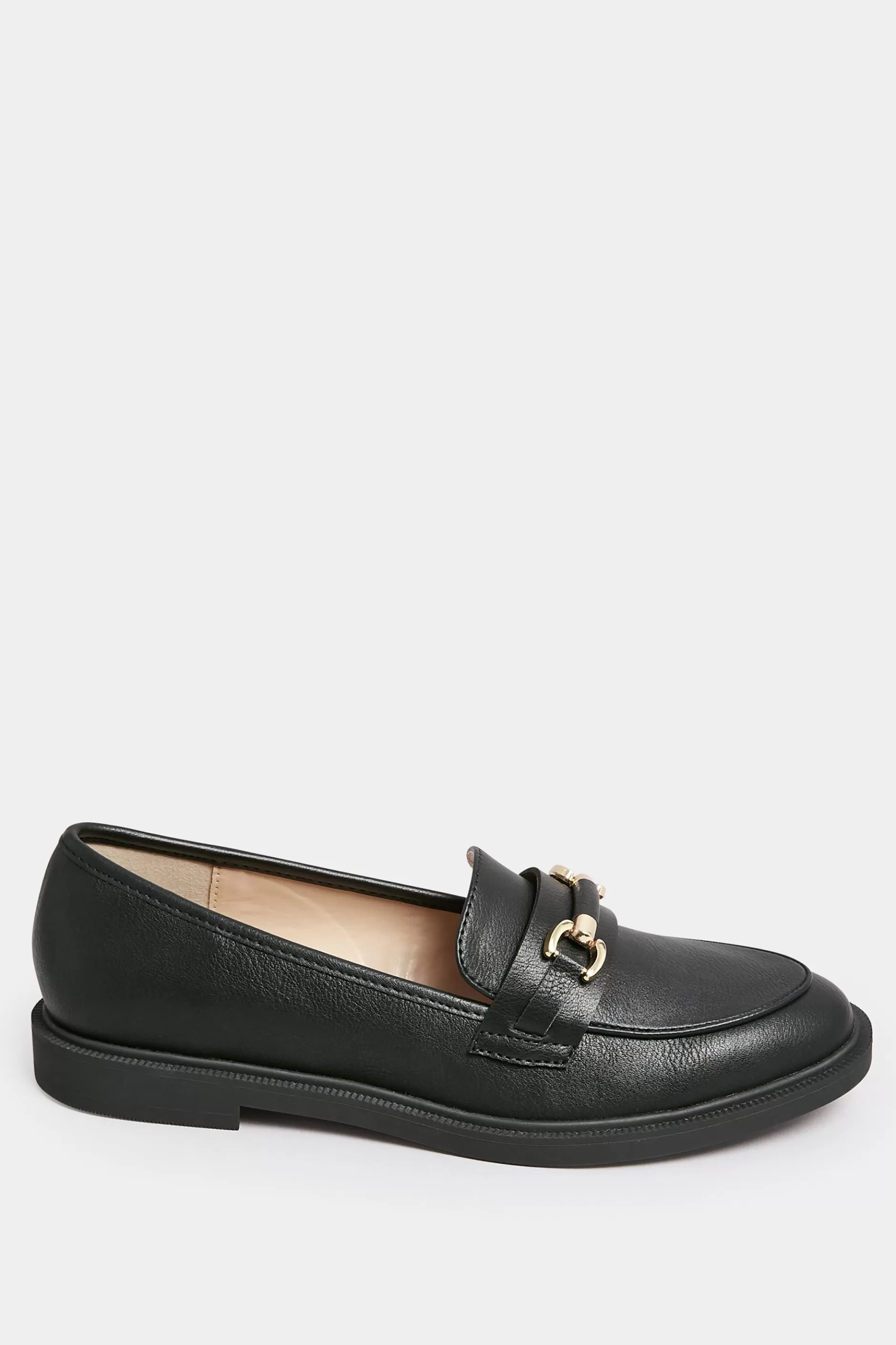 M&co ladies flat shoes top