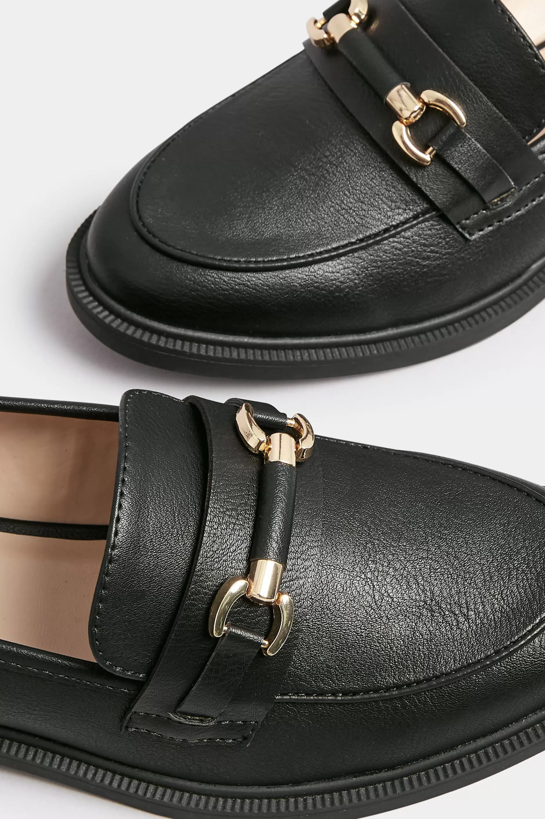 Women M&Co Flat Shoes>Yours Yours Black Pu Chain Detail Loafer In Wide E Fit & Extra Wide Eee Fit