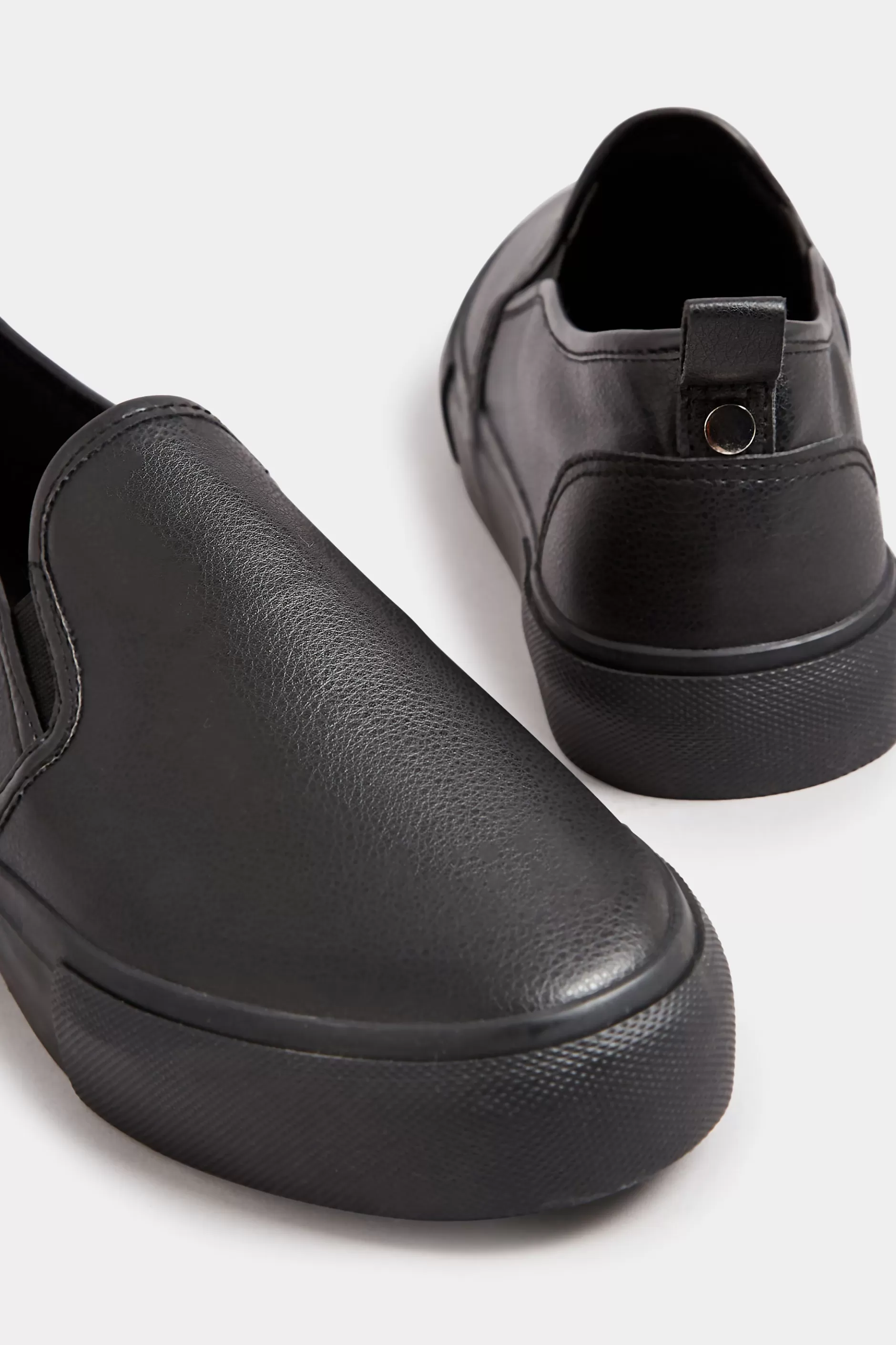 Women M&Co Trainers>Yours Yours Black Pu Slip On Trainersin Wide E Fit