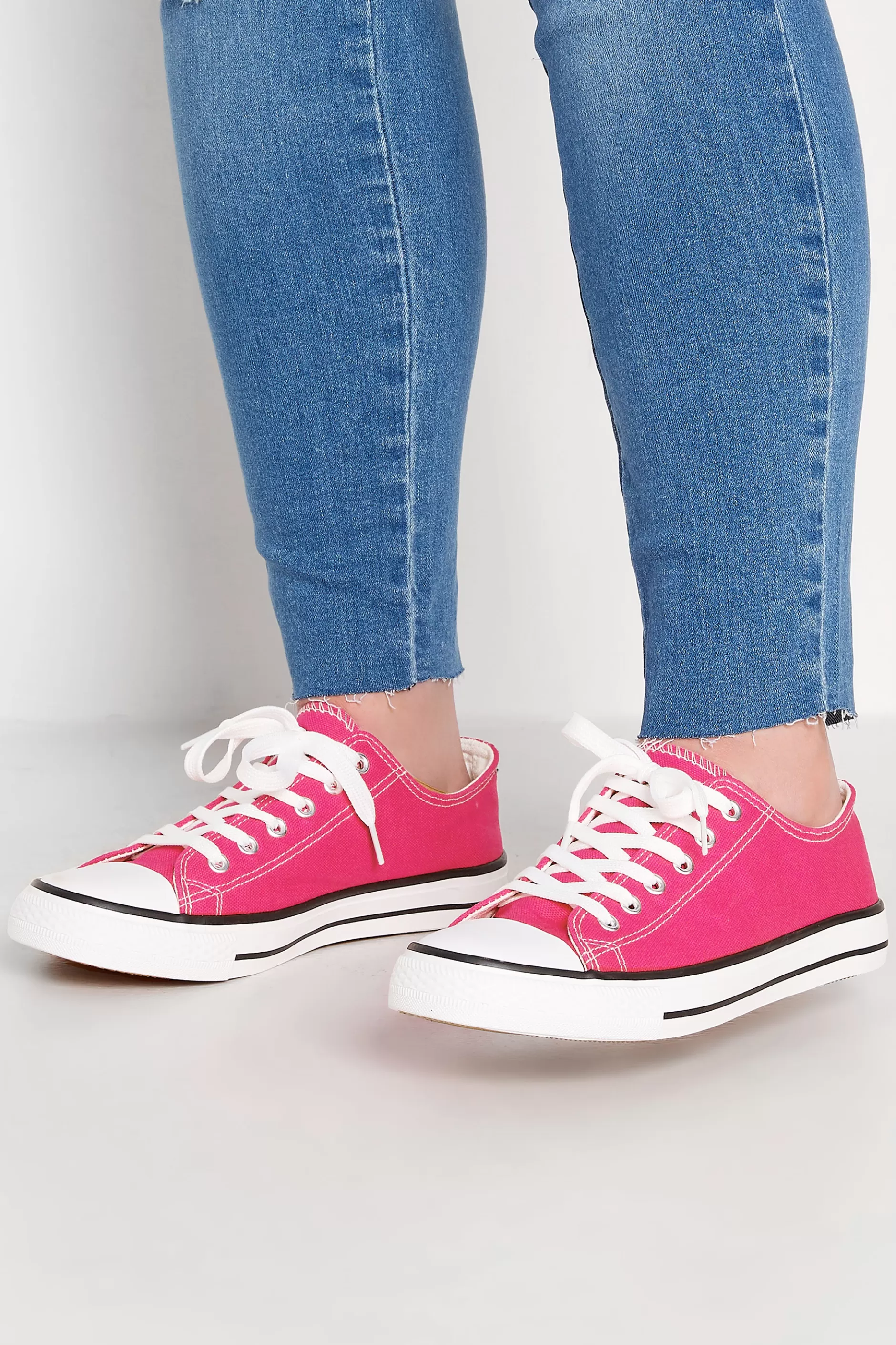 Women M&Co Trainers>Yours Yours Bright Pink Canvas Low Trainers In Wide E Fit