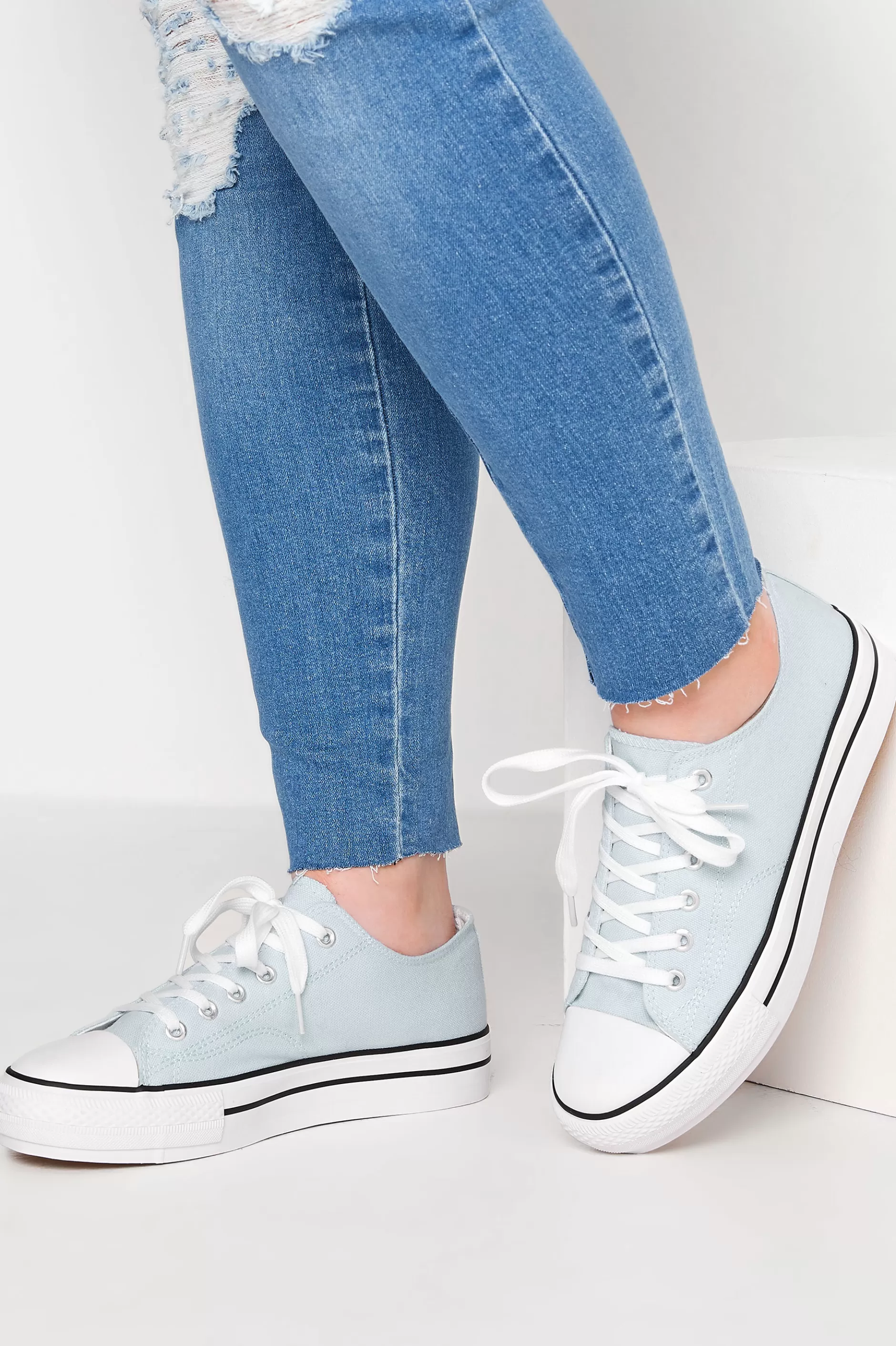 Women M&Co Trainers>Yours Yours Light Blue Canvas Platform Sole Low Trainers In Wide E Fit