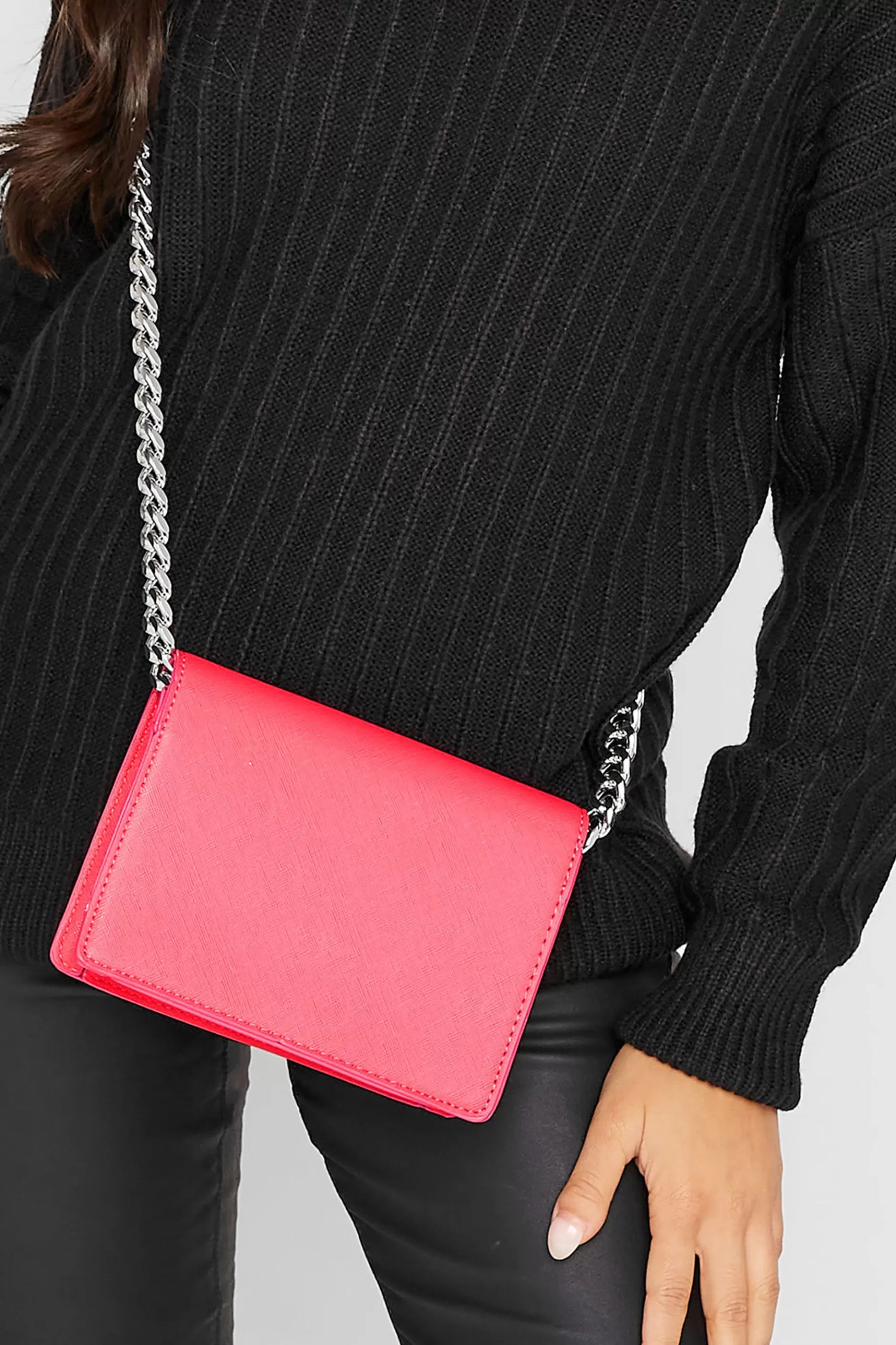 Women M&Co Bags>Yours Yours Pink Chunky Chain Crossbody Bag