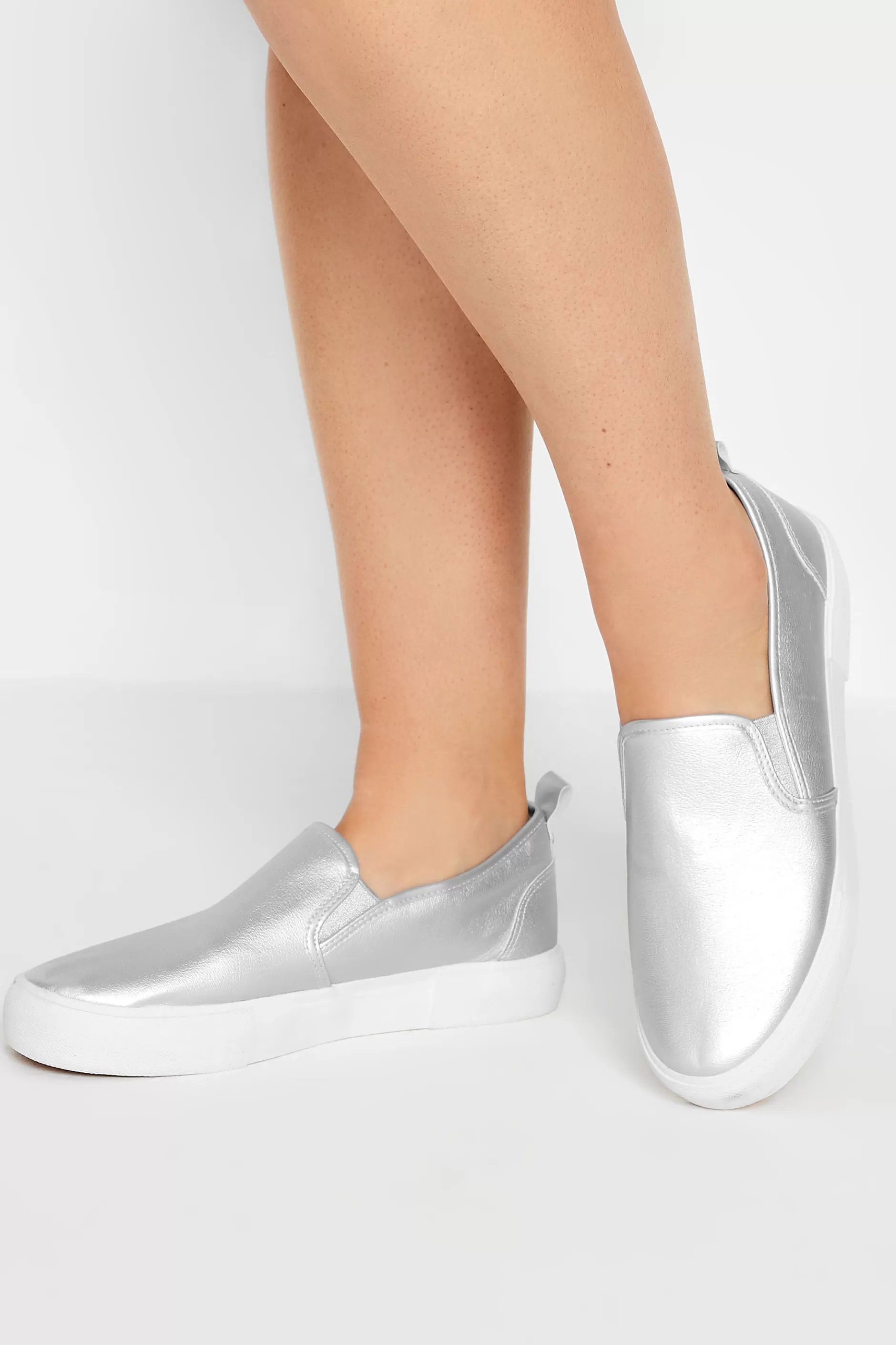 Women M&Co Flat Shoes>Yours Yours Silver Slip-On Trainers In Wide E Fit