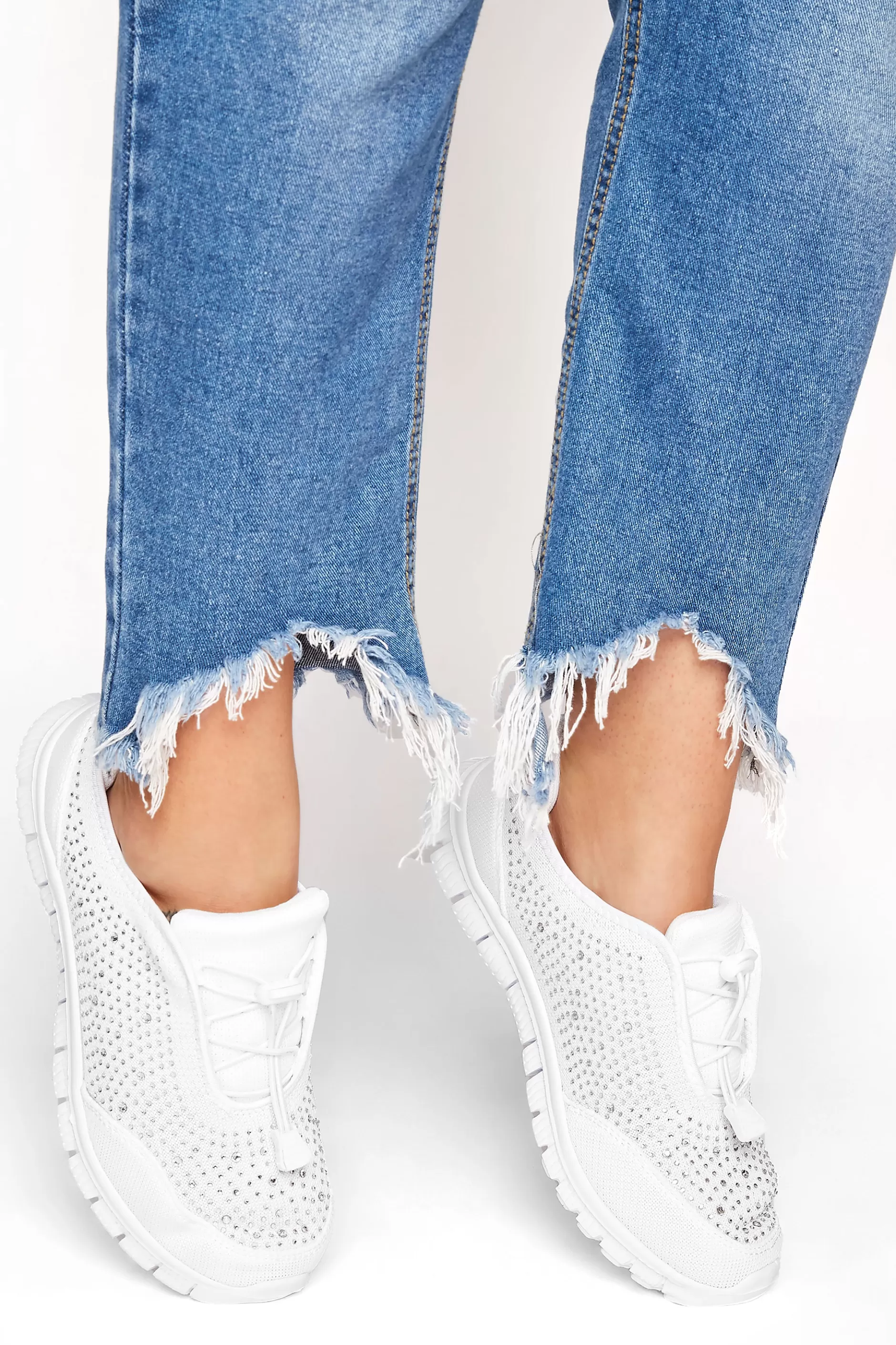 Women M&Co Trainers>Yours Yours White Diamante Embellished Trainer In Extra Wide Eee Fit