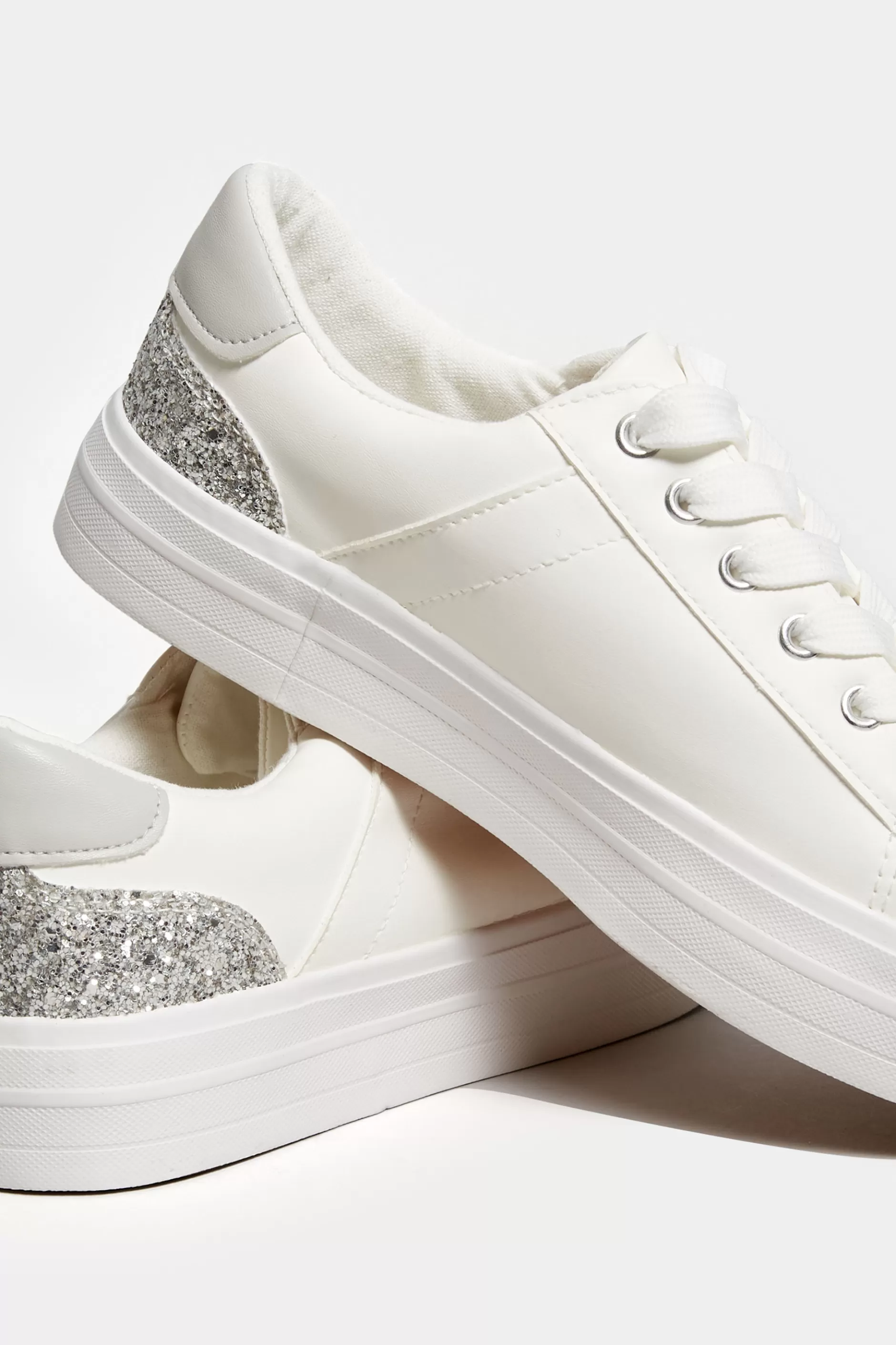 Women M&Co Flat Shoes>Yours Yours White Glitter Detail Trainers In Wide E Fit