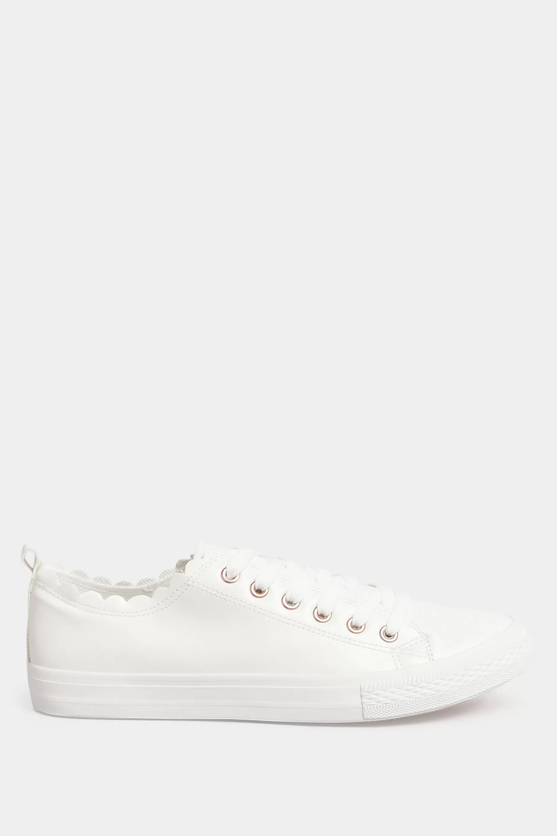 Women M&Co Trainers>Yours Yours White Scalloped Edge Trainers In Wide E Fit